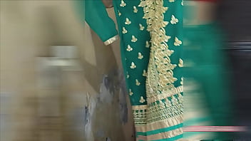 Indian Desi Woman Bathing Video In Hindi